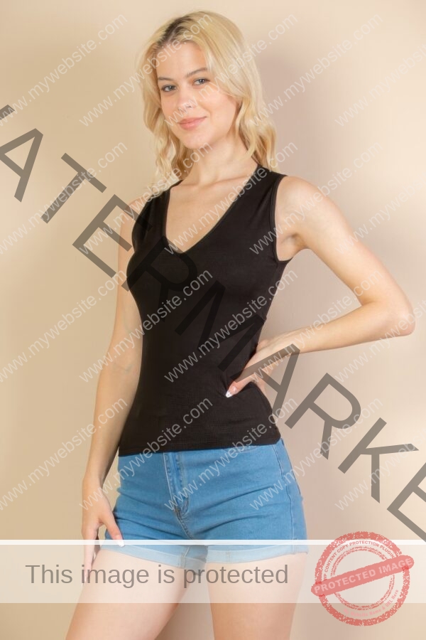 Ribbed V-neck Sleeveless Top - Imagen 10